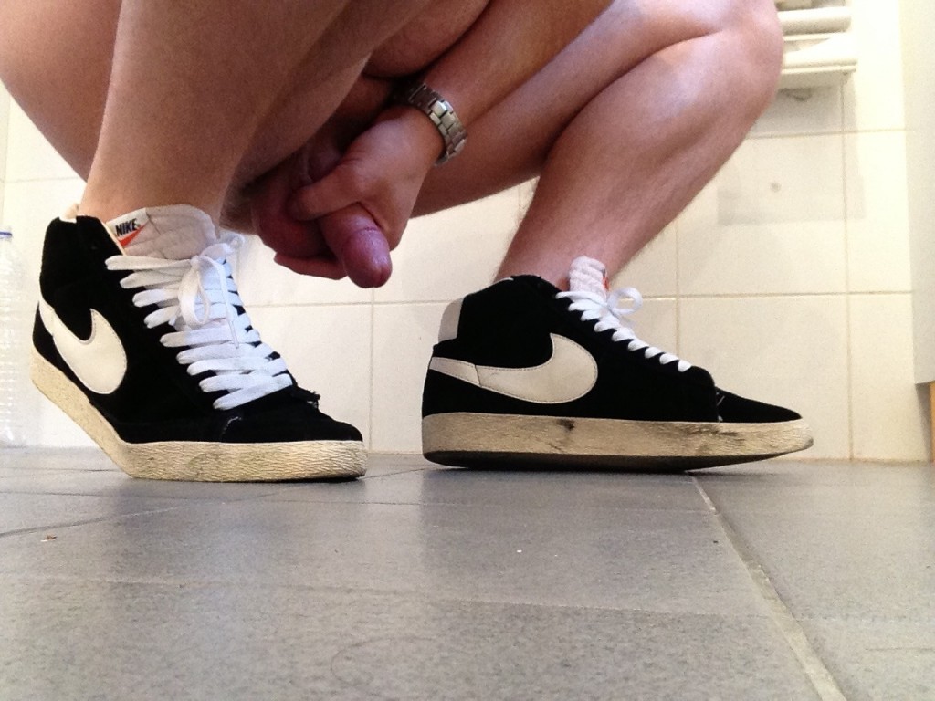 Tumblr gay sneakers (20)